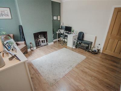 Picture 4
